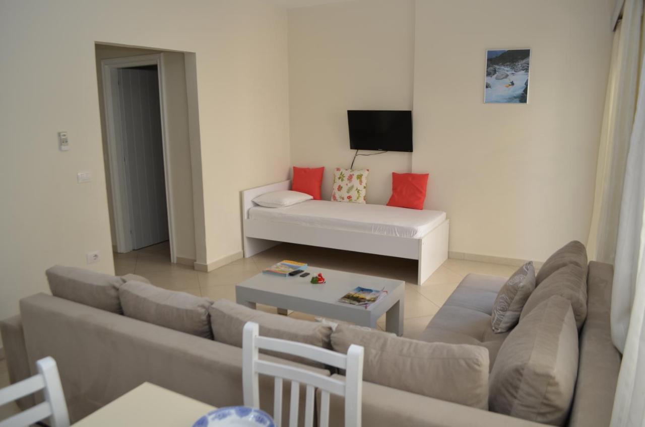 Sejdi Apartments Sarande Exterior photo